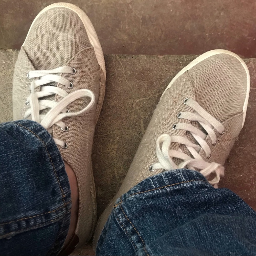 G.H. Bass Dressy Sneakers 9.5